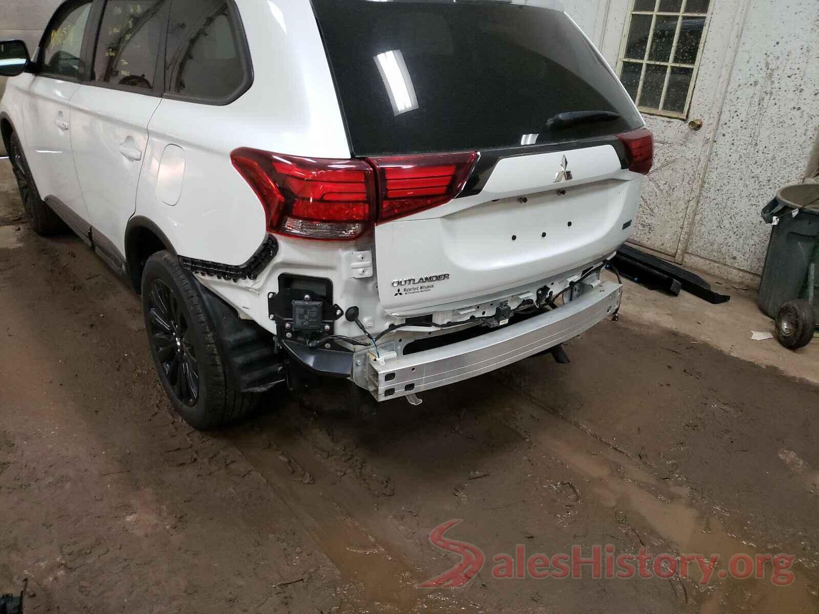 JA4AZ3A36LZ014824 2020 MITSUBISHI OUTLANDER