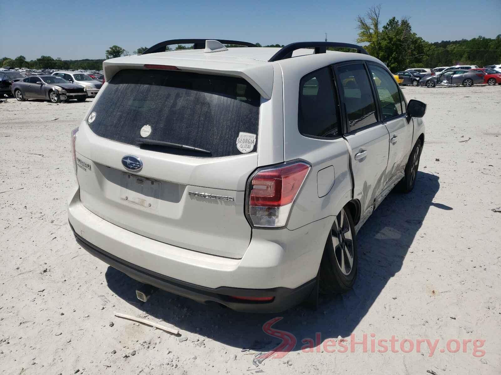 JF2SJAGC5JH512952 2018 SUBARU FORESTER