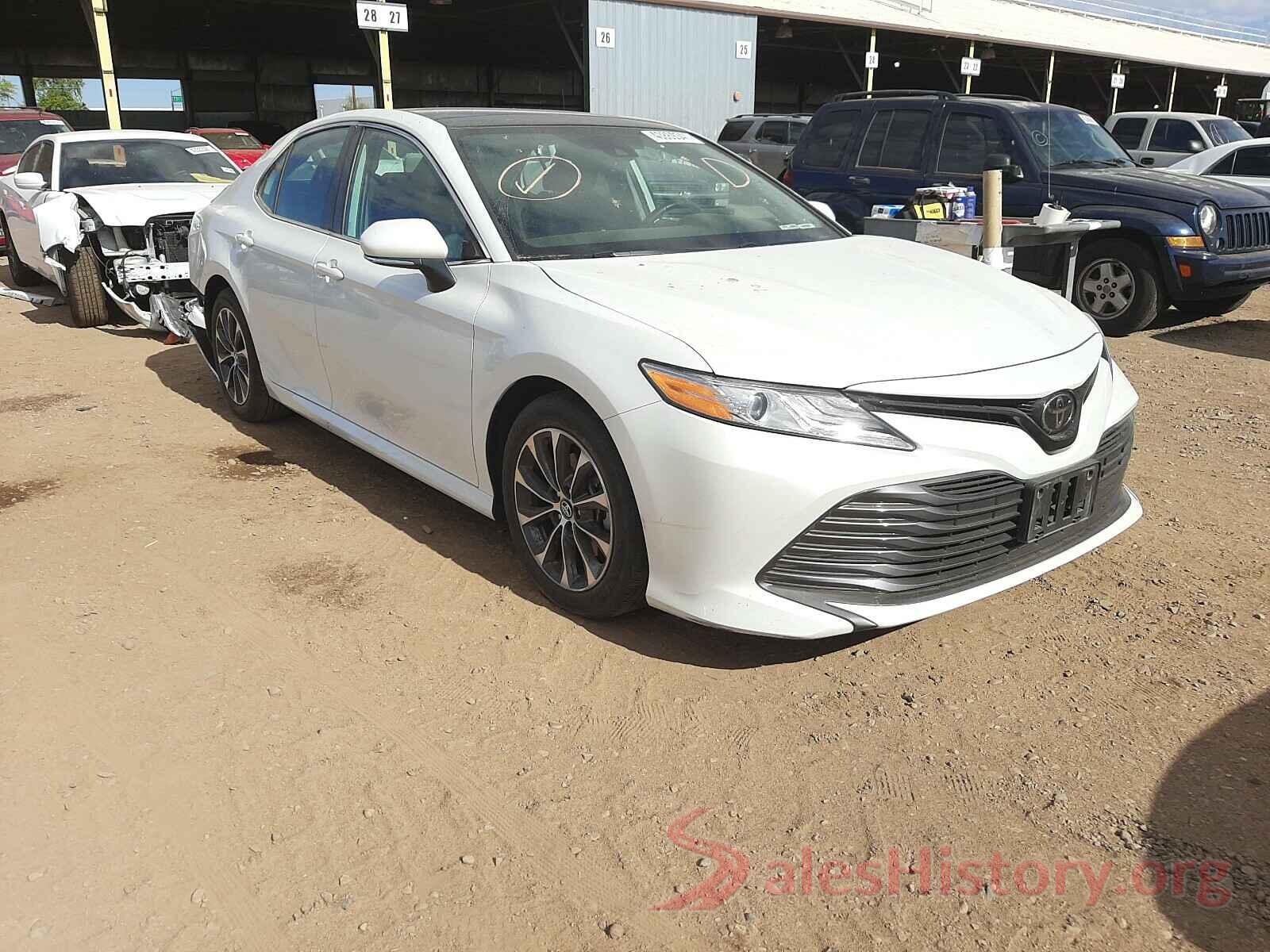 4T1B11HK5KU717244 2019 TOYOTA CAMRY