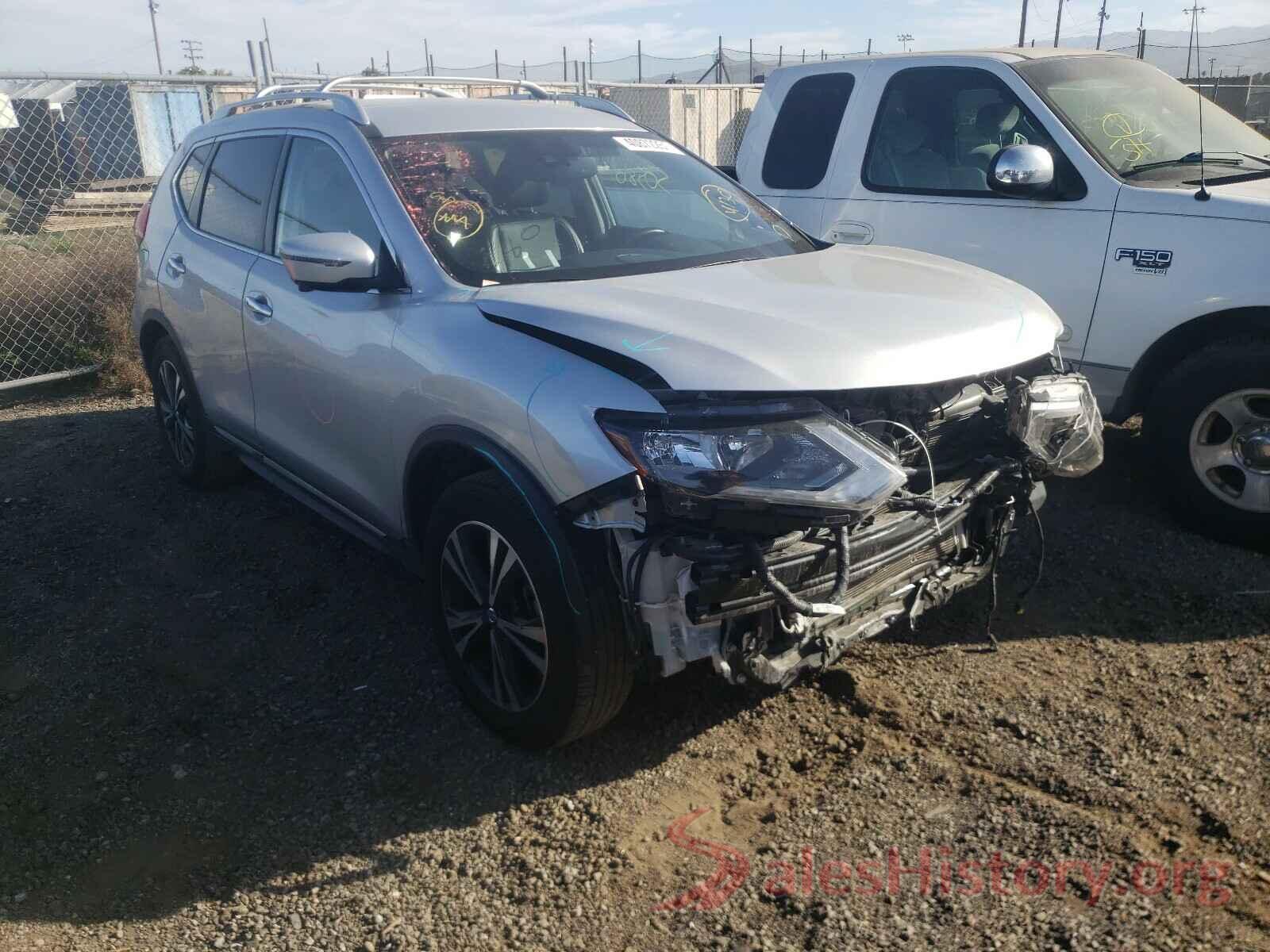 JN8AT2MT6JW460519 2018 NISSAN ROGUE