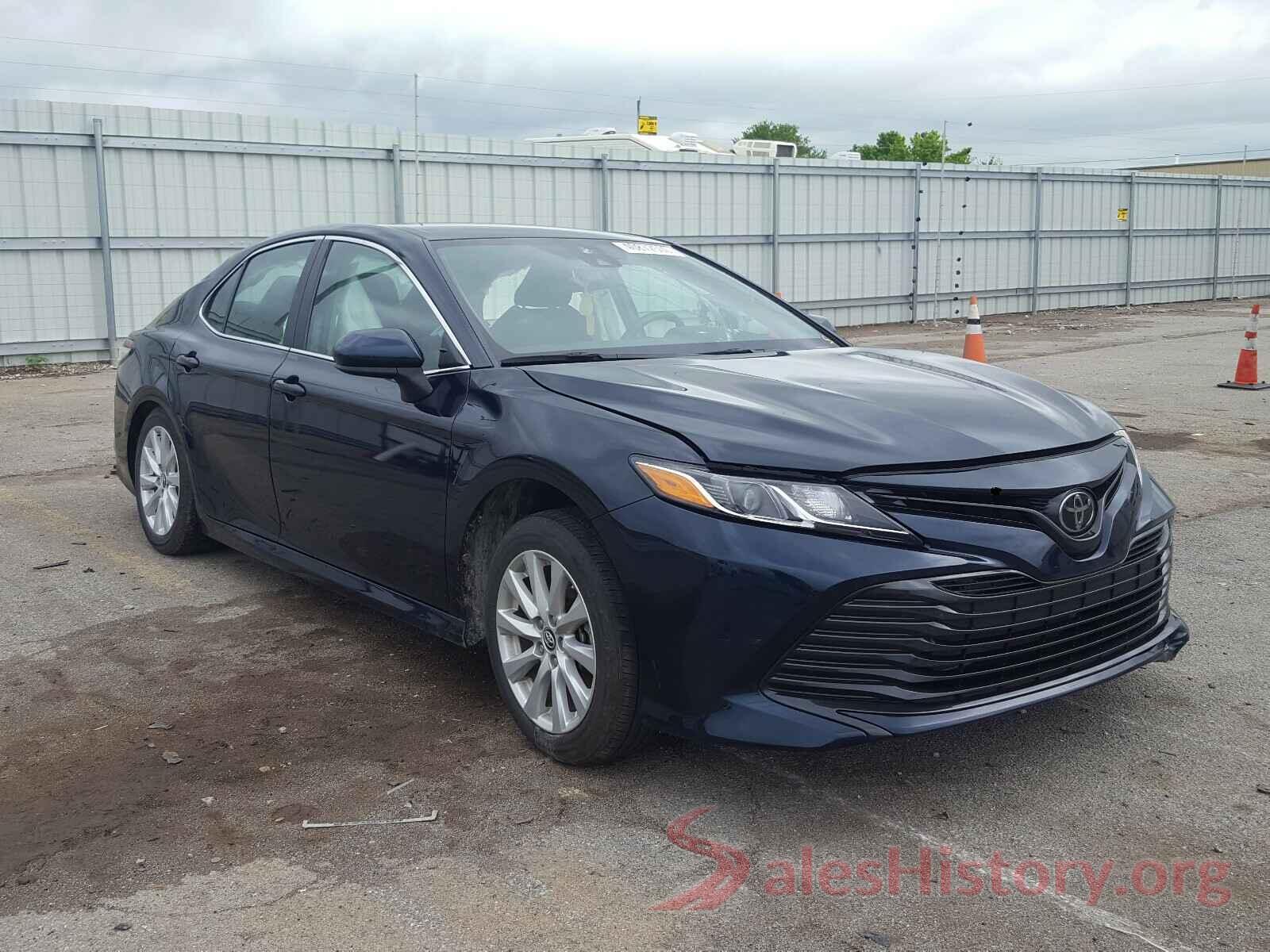 4T1B11HK7KU796884 2019 TOYOTA CAMRY