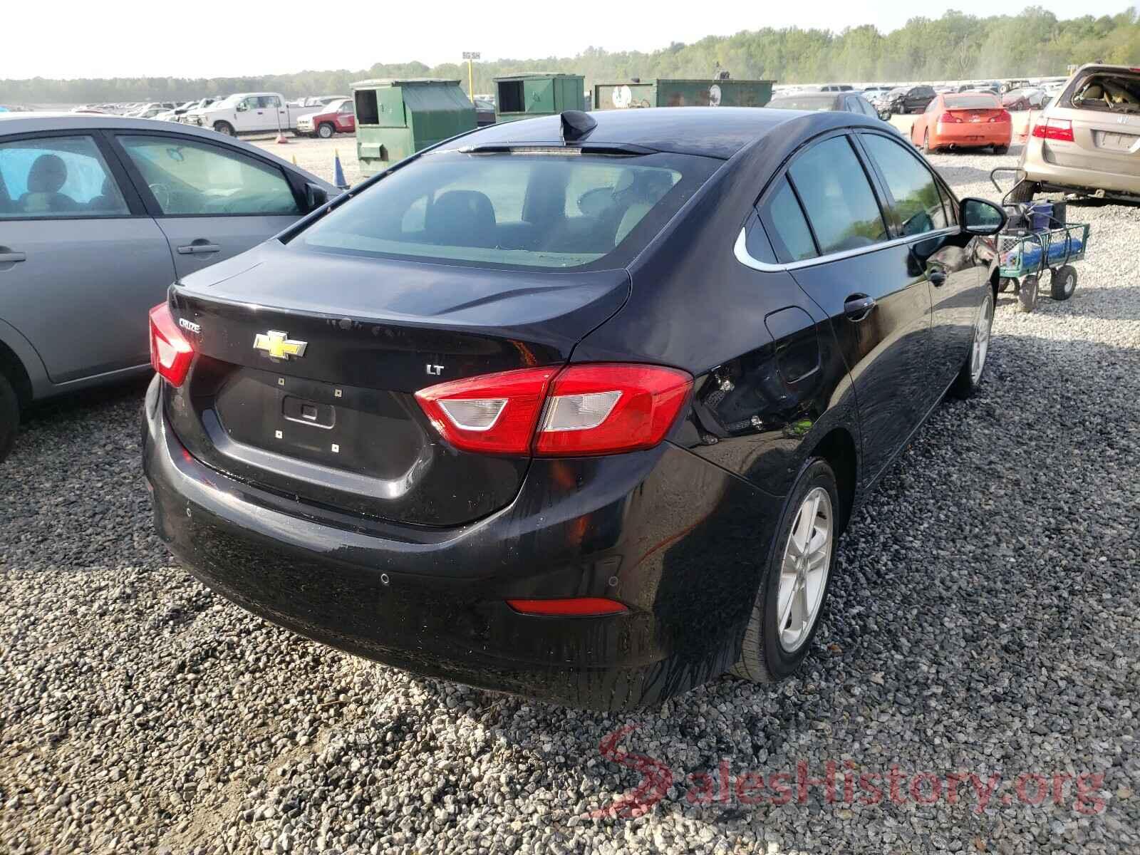 1G1BE5SM7J7157176 2018 CHEVROLET CRUZE