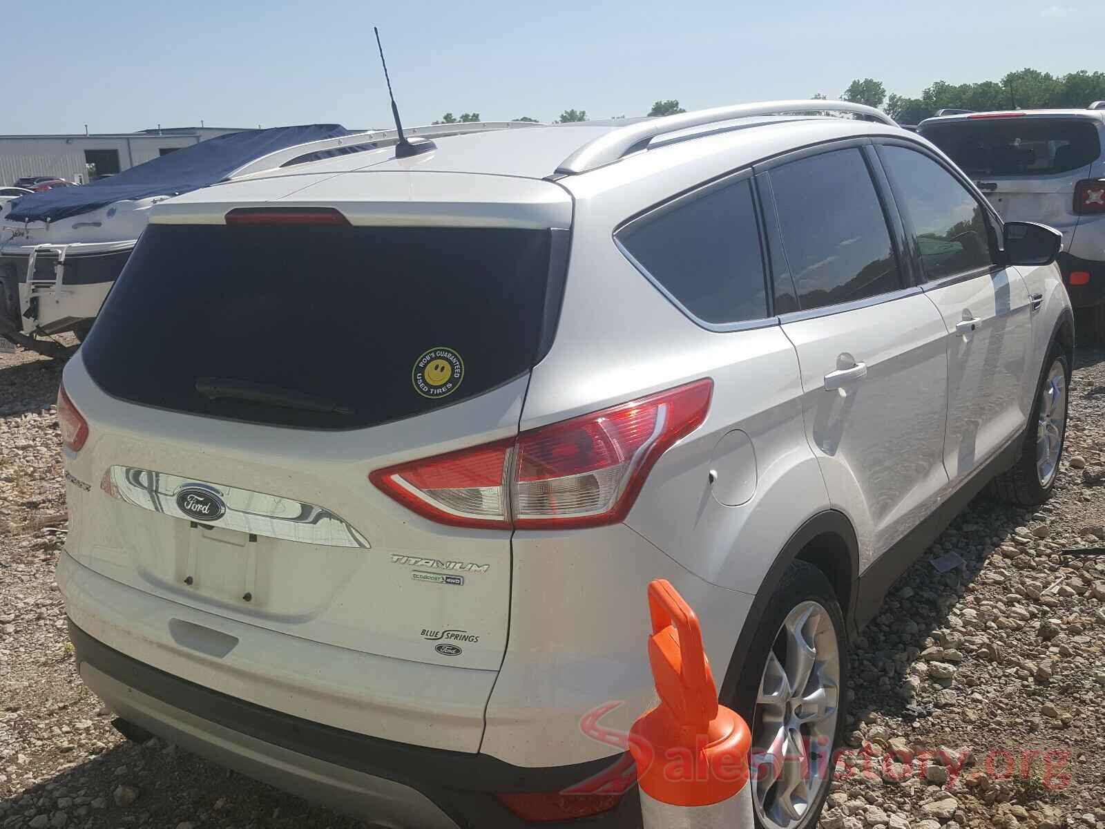 1FMCU9J92GUA10157 2016 FORD ESCAPE