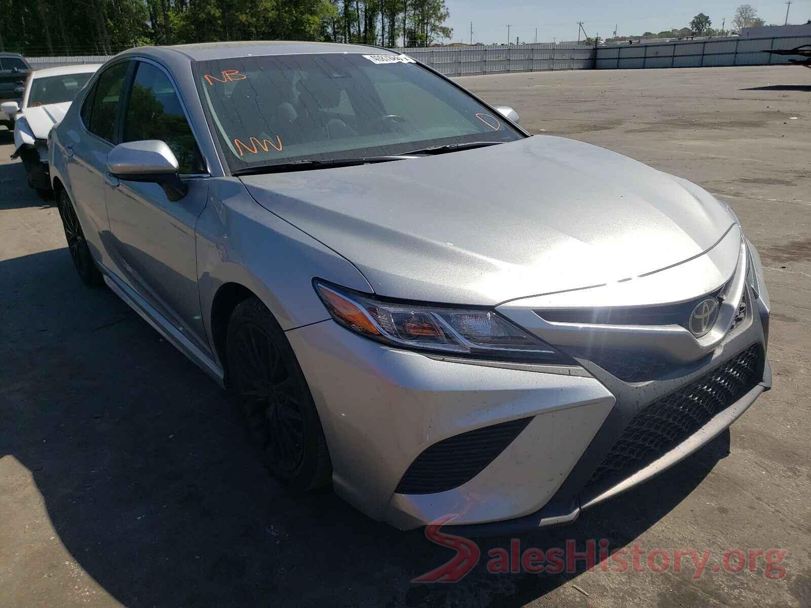 4T1B11HK7JU675187 2018 TOYOTA CAMRY