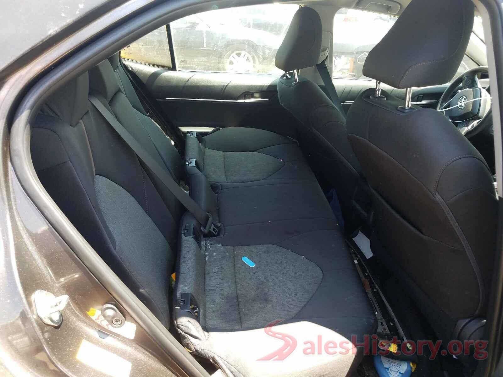 4T1B11HKXJU676740 2018 TOYOTA CAMRY