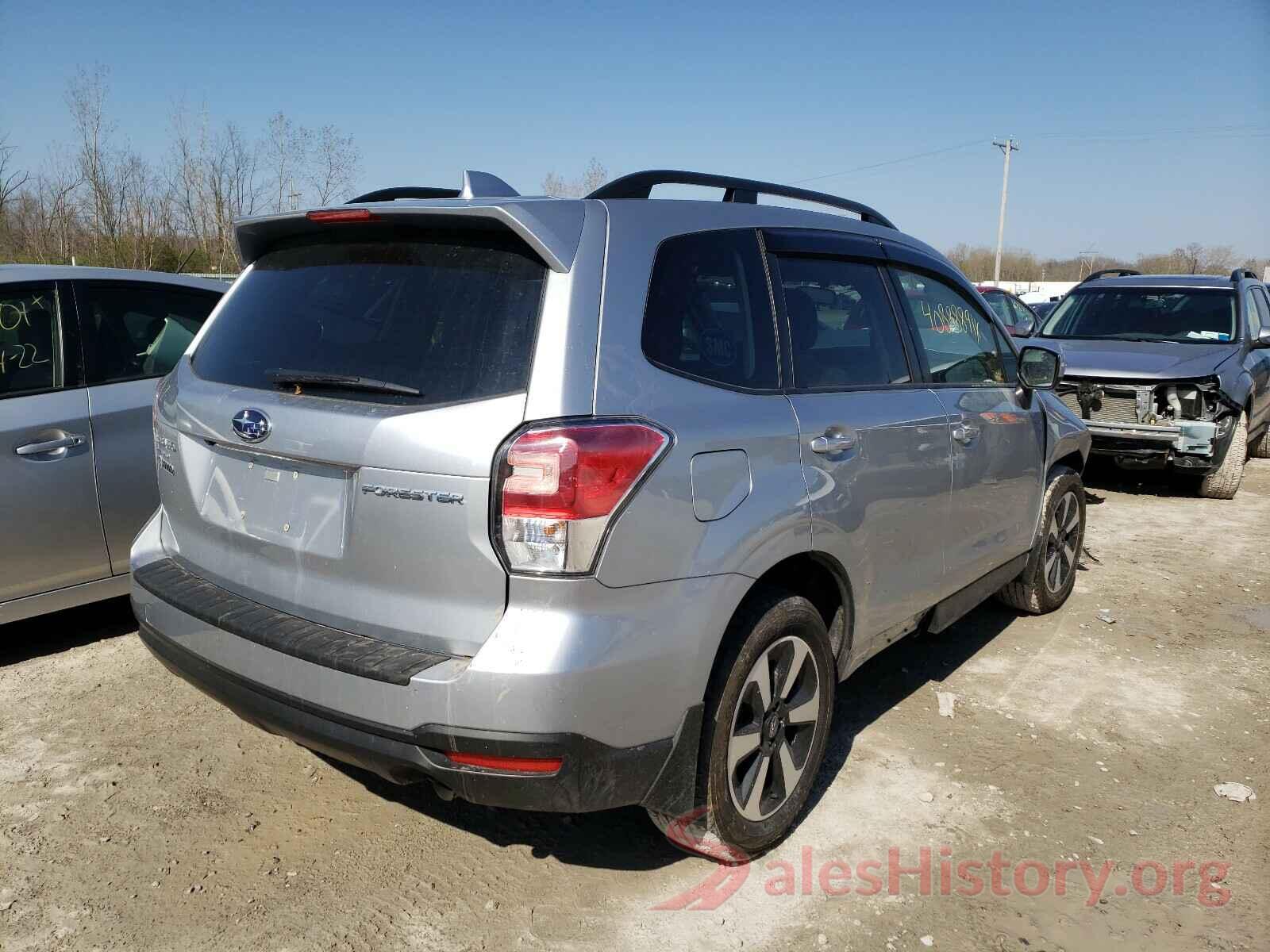 JF2SJAGC6JH550710 2018 SUBARU FORESTER