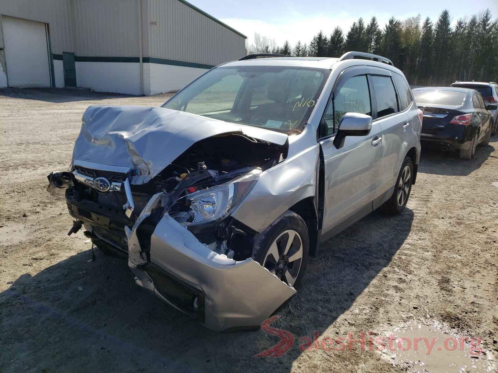 JF2SJAGC6JH550710 2018 SUBARU FORESTER