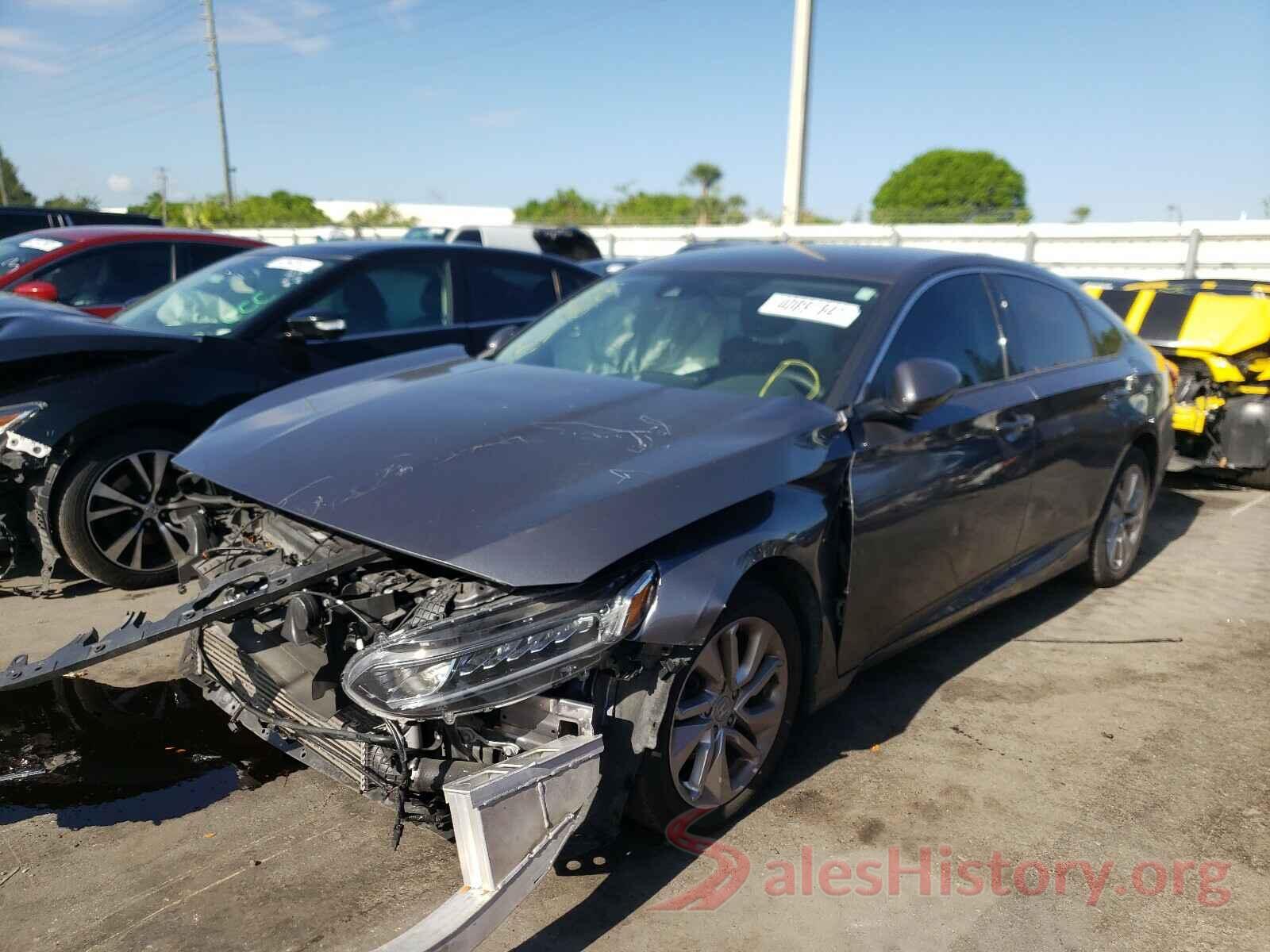 1HGCV1F16JA118877 2018 HONDA ACCORD