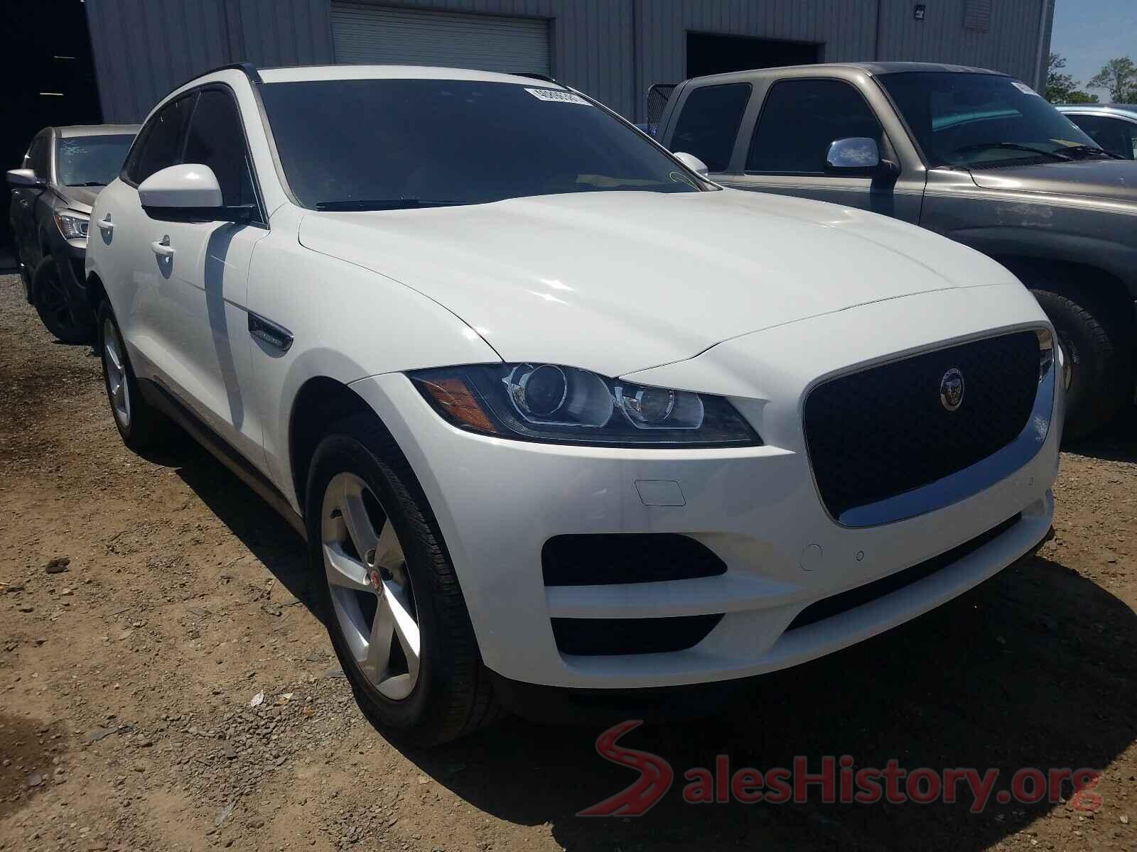 SADCJ2FX1JA249837 2018 JAGUAR F-PACE