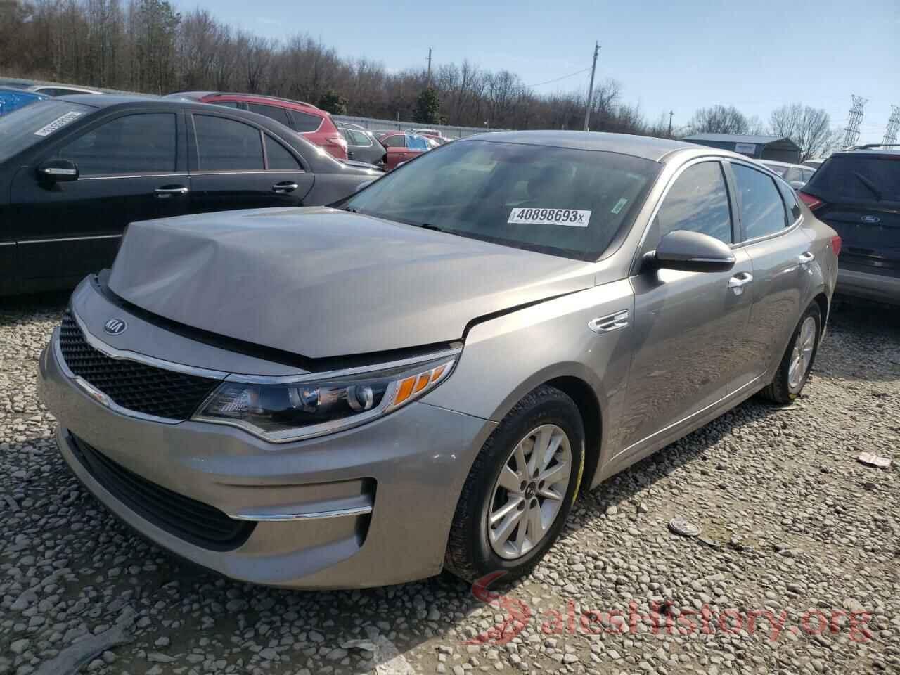 5XXGT4L38JG235748 2018 KIA OPTIMA