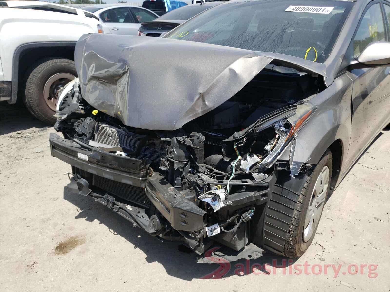 5NPDH4AE4GH692272 2016 HYUNDAI ELANTRA