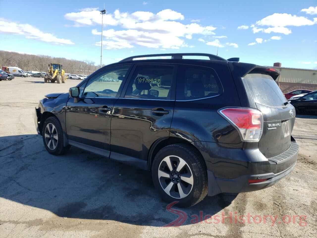 JF2SJARC9JH485462 2018 SUBARU FORESTER