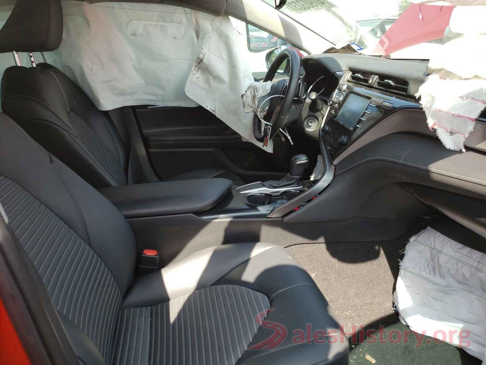 4T1B11HK3KU268842 2019 TOYOTA CAMRY