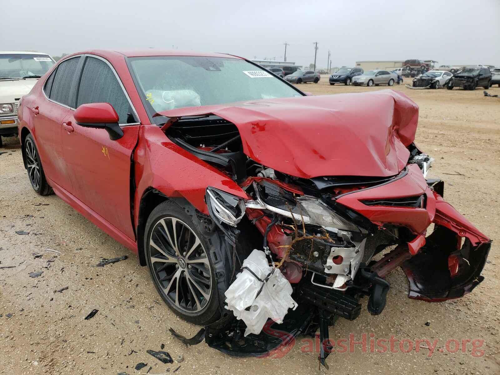 4T1B11HK3KU268842 2019 TOYOTA CAMRY