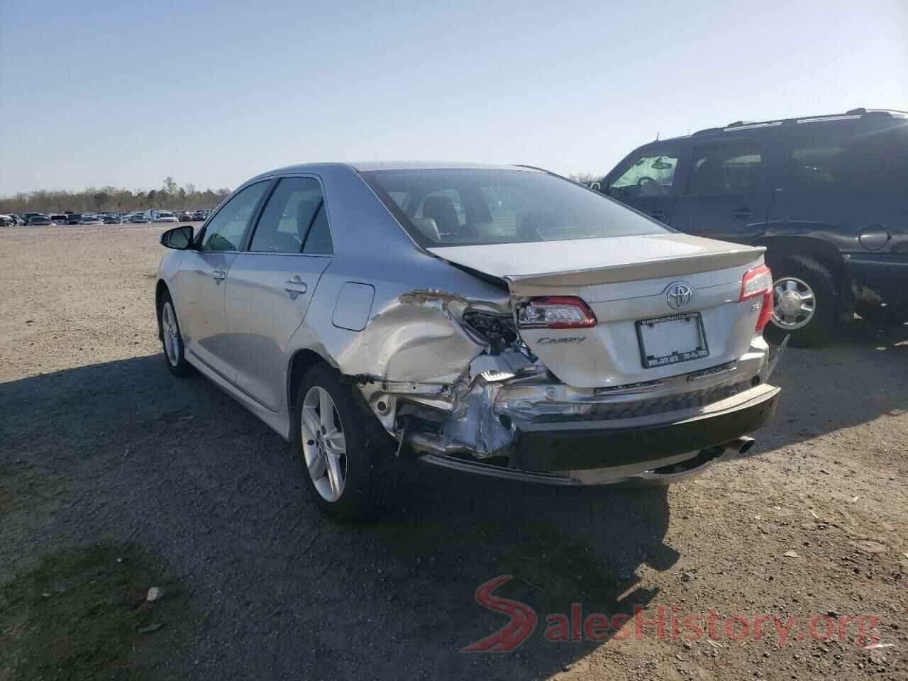 4T1BF1FK2EU334533 2014 TOYOTA CAMRY