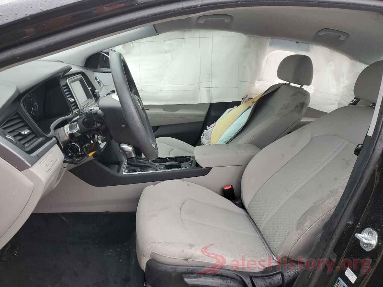 5NPE24AF0KH773017 2019 HYUNDAI SONATA