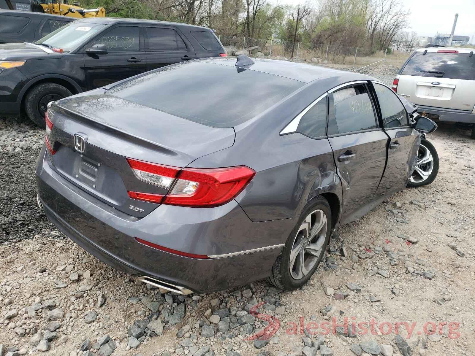 1HGCV2F54JA009908 2018 HONDA ACCORD