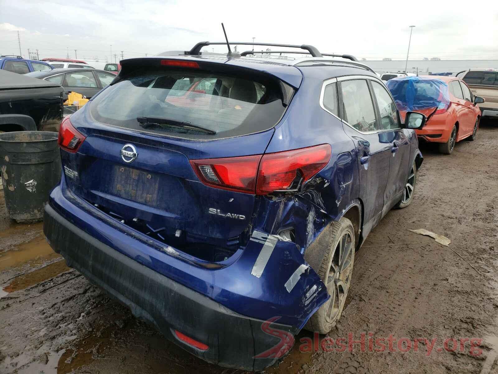 JN1BJ1CR3JW206436 2018 NISSAN ROGUE