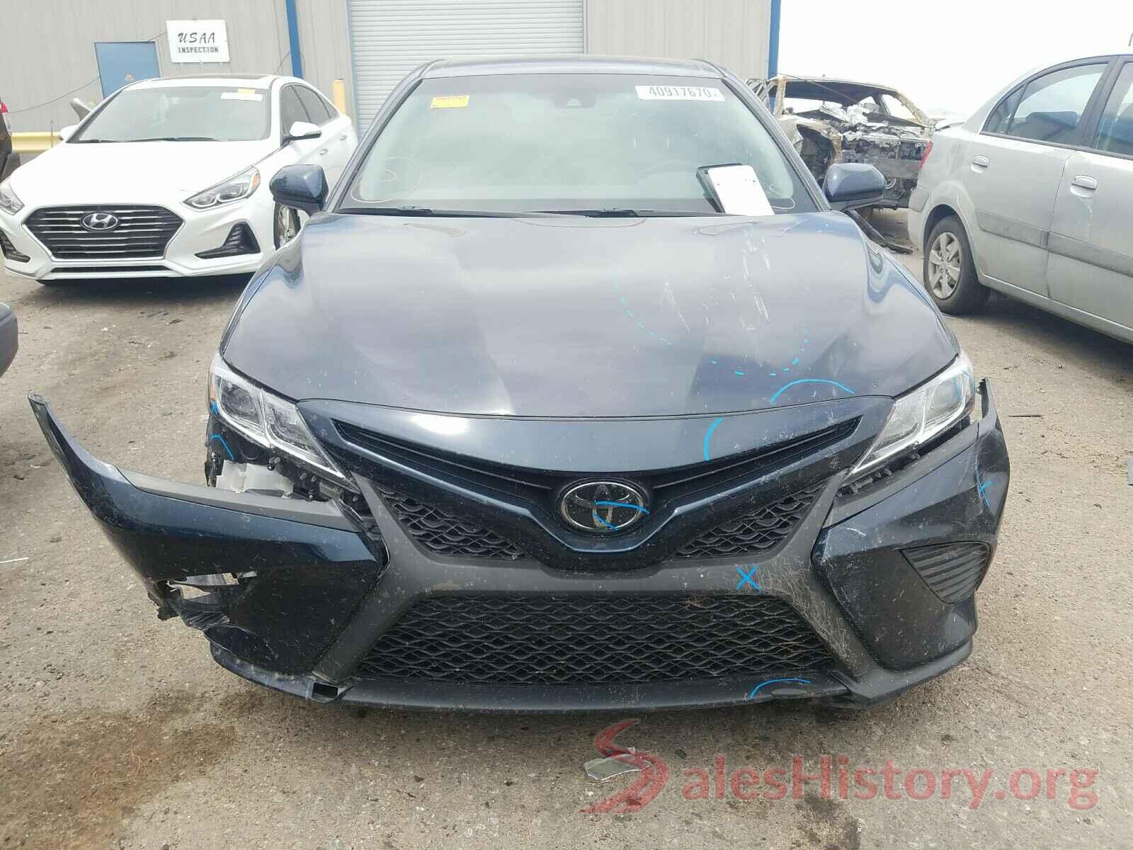 4T1B11HK7JU597753 2018 TOYOTA CAMRY