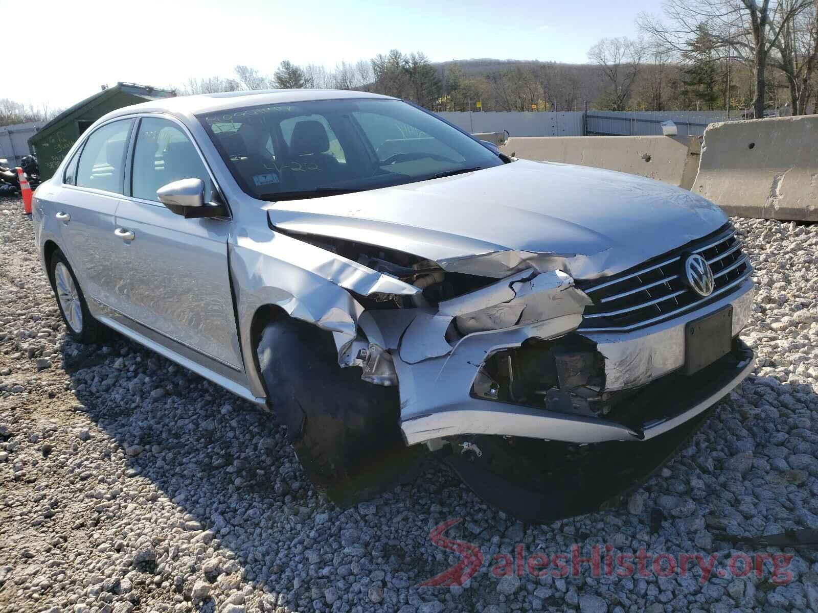 1VWBT7A3XHC049960 2017 VOLKSWAGEN PASSAT