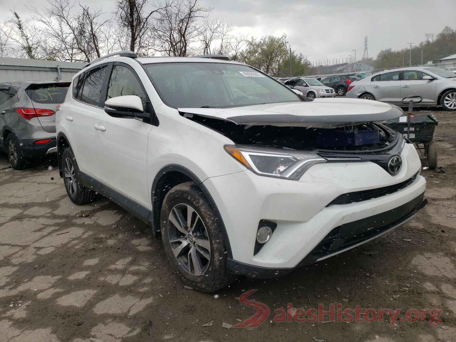 JTMRFREV1HD210514 2017 TOYOTA RAV4