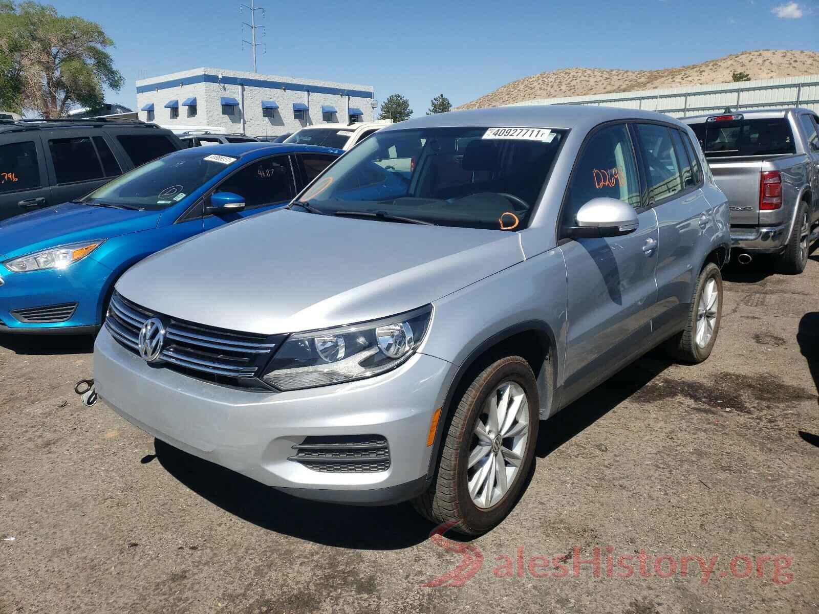 WVGAV7AX5HK044291 2017 VOLKSWAGEN TIGUAN