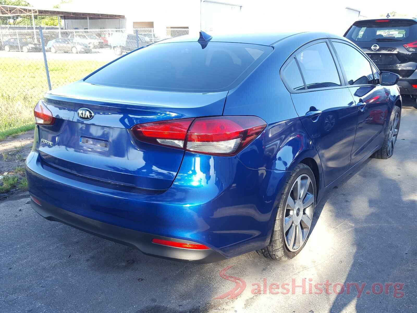 3KPFK4A71HE157918 2017 KIA FORTE