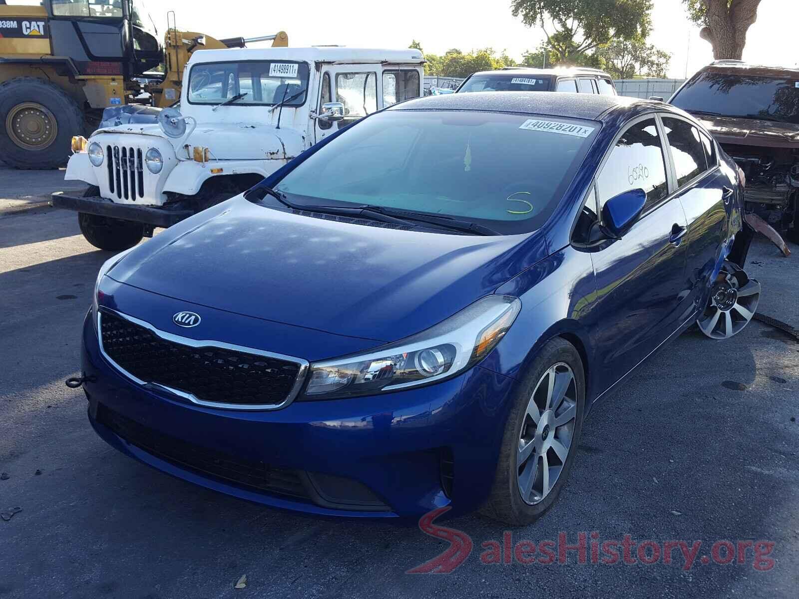 3KPFK4A71HE157918 2017 KIA FORTE