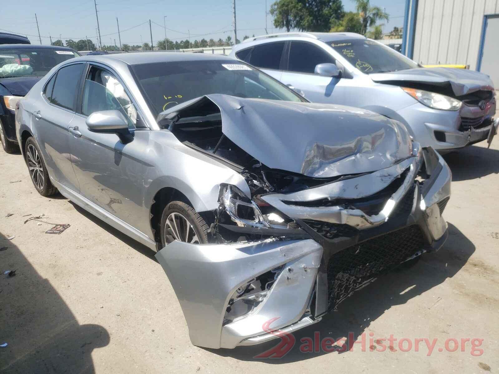 4T1G11AK4LU991830 2020 TOYOTA CAMRY