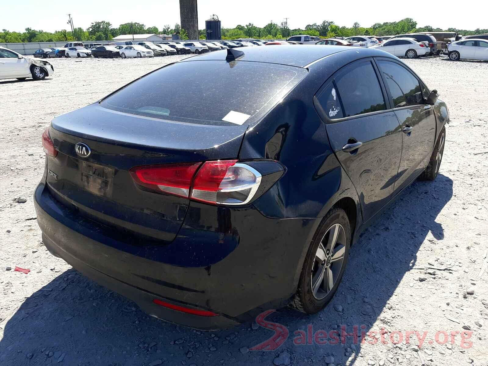 3KPFL4A71JE173359 2018 KIA FORTE