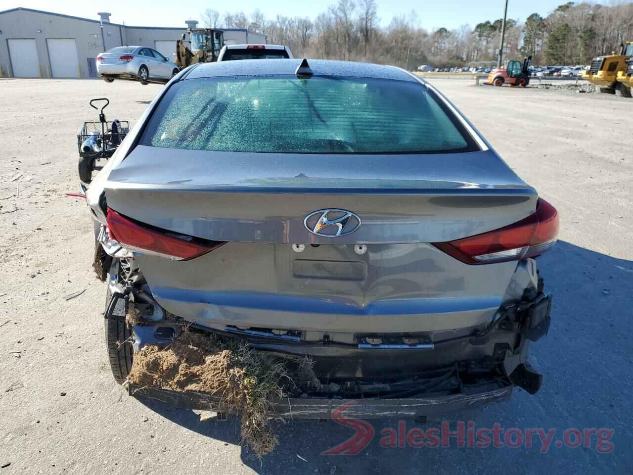 5NPD84LF8JH303324 2018 HYUNDAI ELANTRA