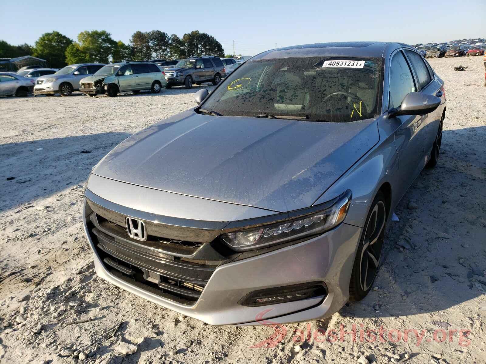 1HGCV2E35JA042058 2018 HONDA ACCORD