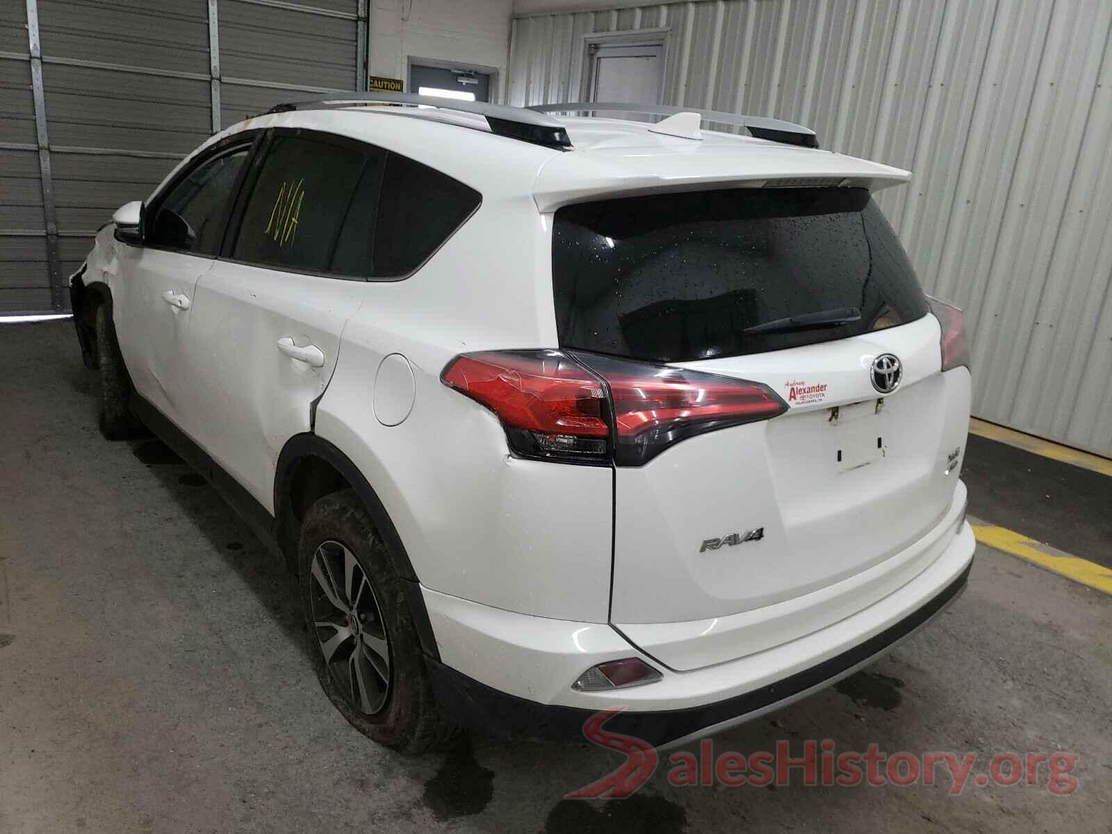 2T3RFREV8JW815770 2018 TOYOTA RAV4