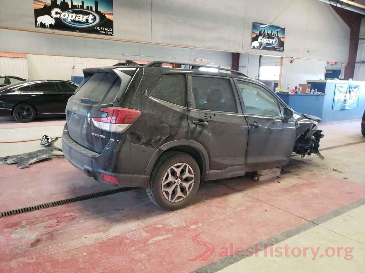 JF2SKAFC2MH404825 2021 SUBARU FORESTER