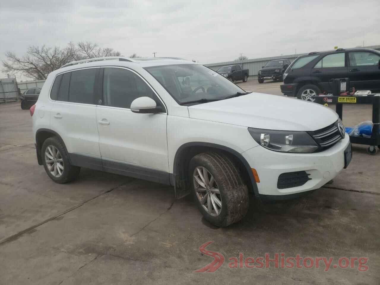 WVGSV7AX3HK017224 2017 VOLKSWAGEN TIGUAN