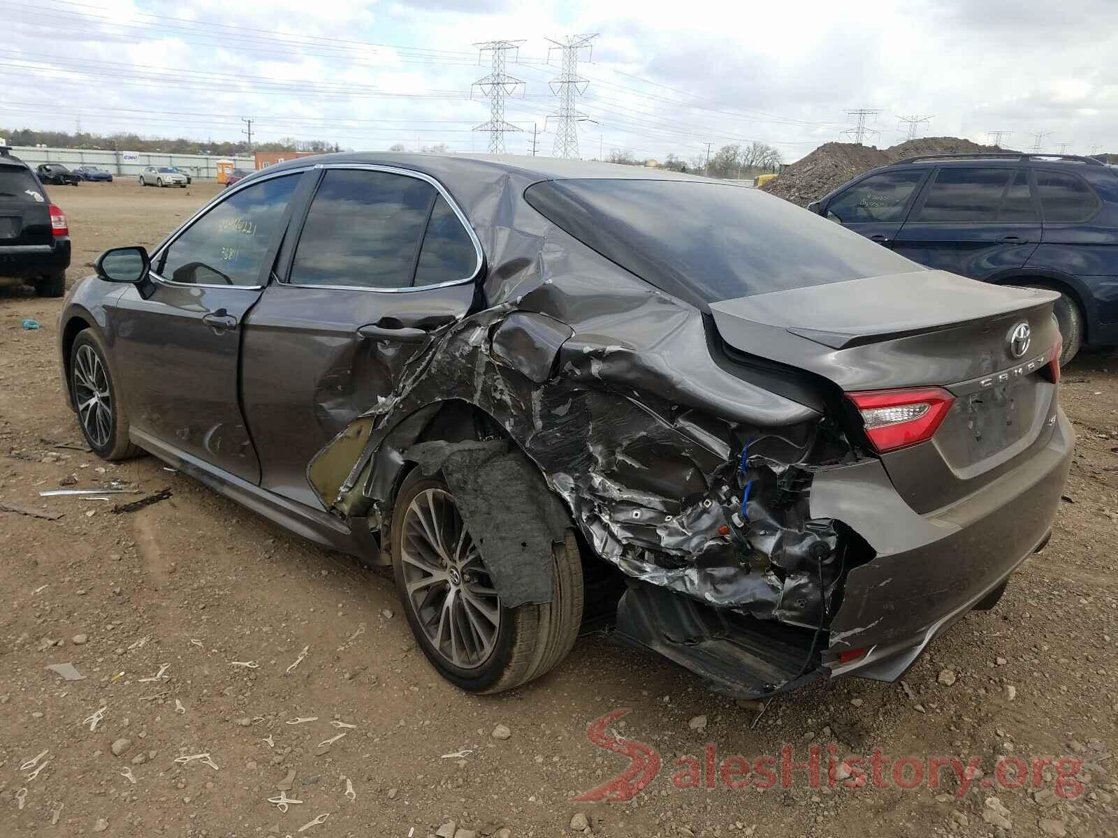 4T1B11HK7JU519280 2018 TOYOTA CAMRY