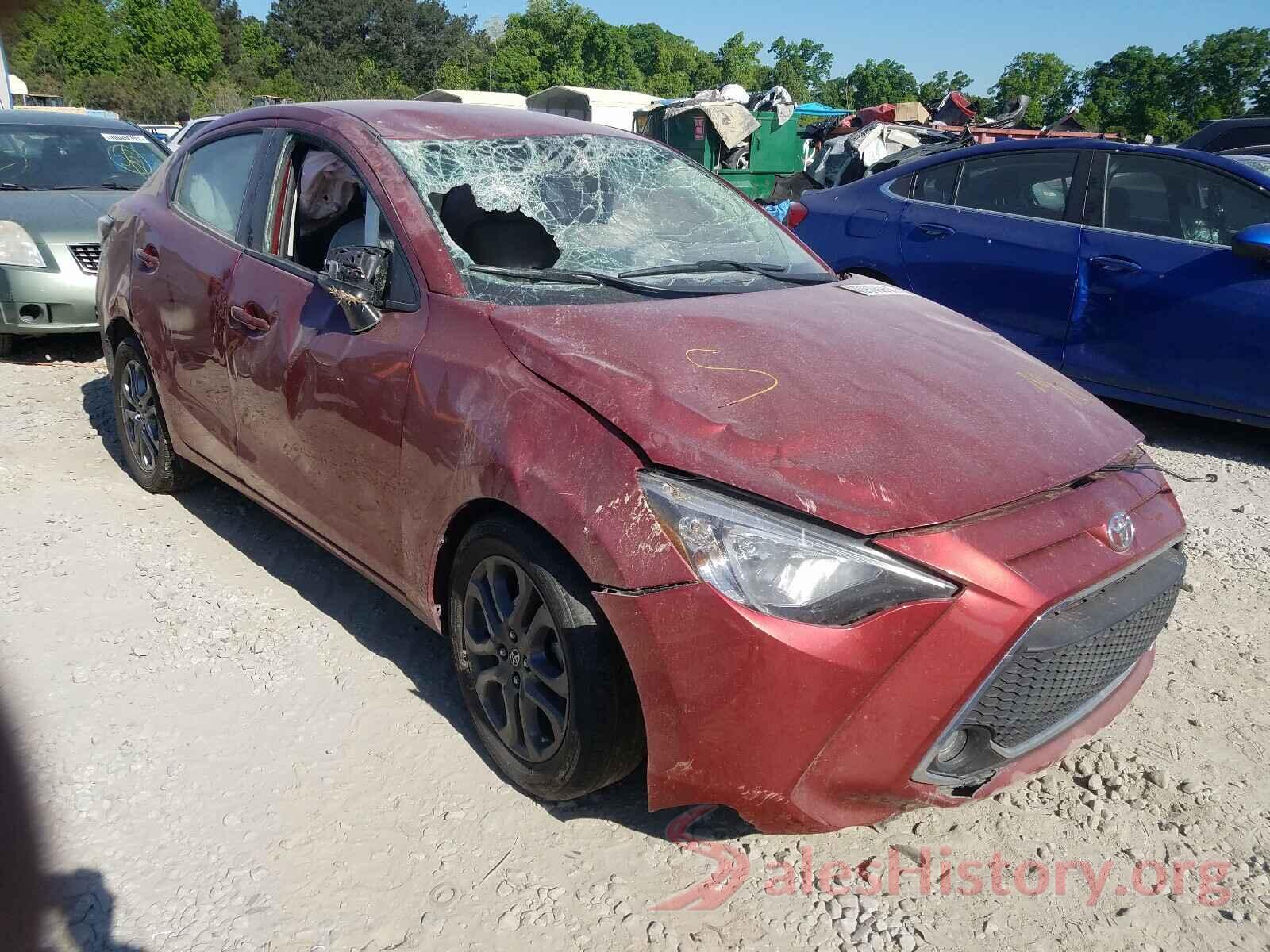 3MYDLBYV7KY528598 2019 TOYOTA YARIS