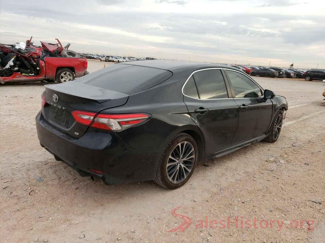 JTNB11HK1J3003437 2018 TOYOTA CAMRY