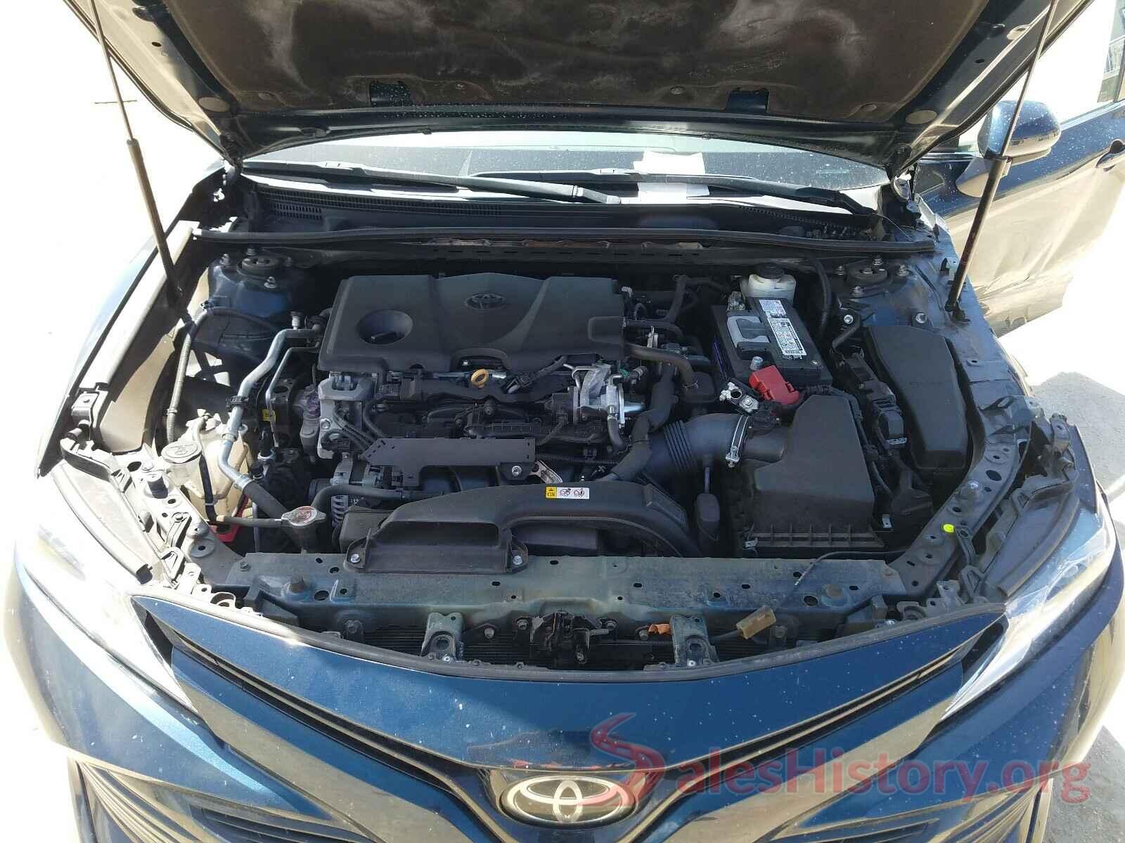 4T1B11HK8JU555365 2018 TOYOTA CAMRY