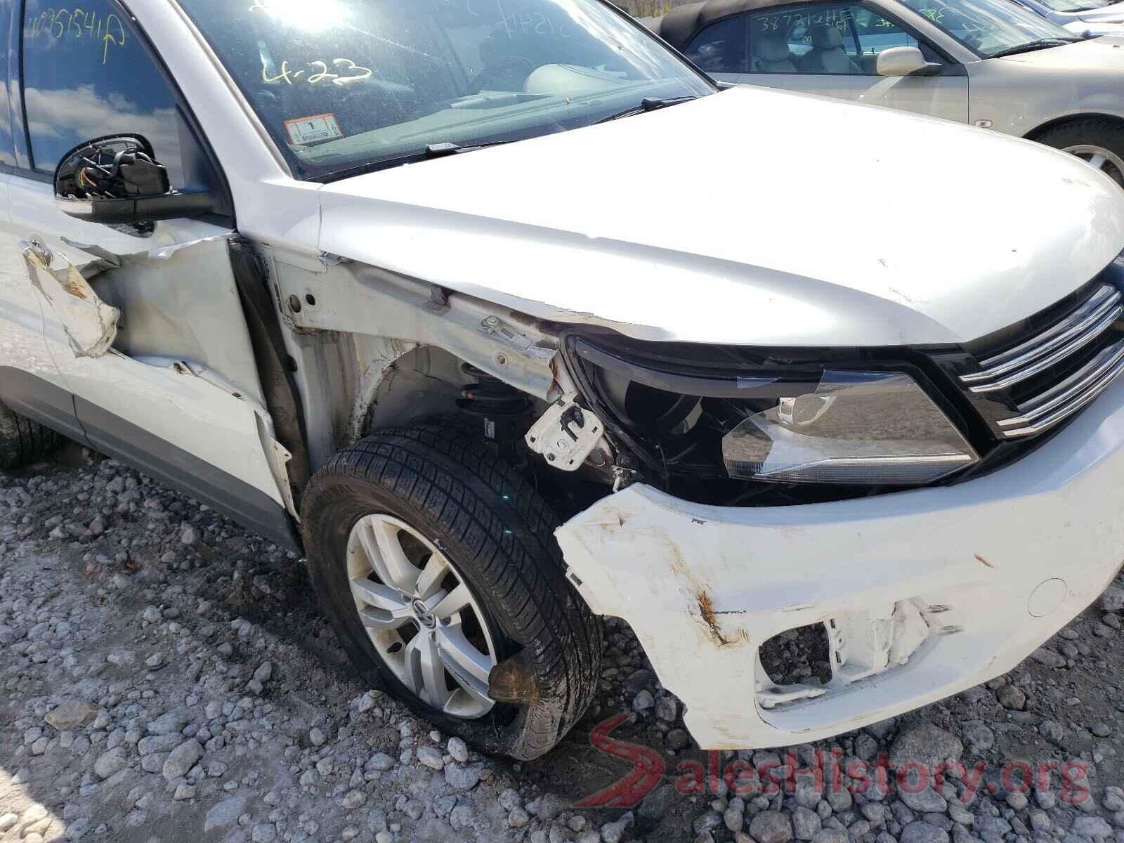 WVGBV7AX0GW003403 2016 VOLKSWAGEN TIGUAN