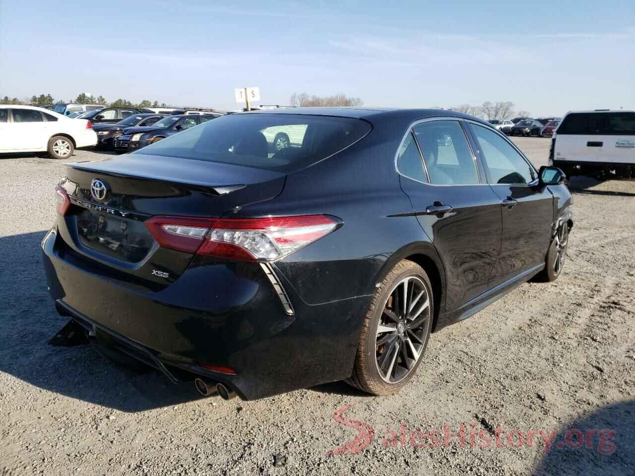 4T1B61HK5JU063135 2018 TOYOTA CAMRY