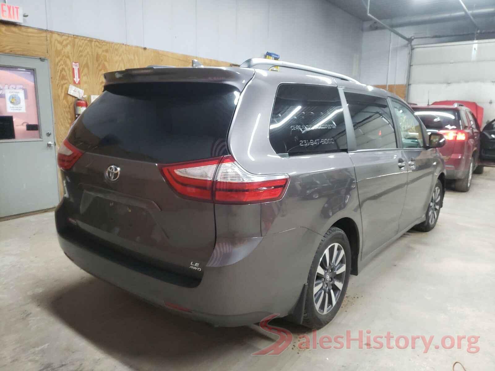 5TDJZ3DC1KS219985 2019 TOYOTA SIENNA