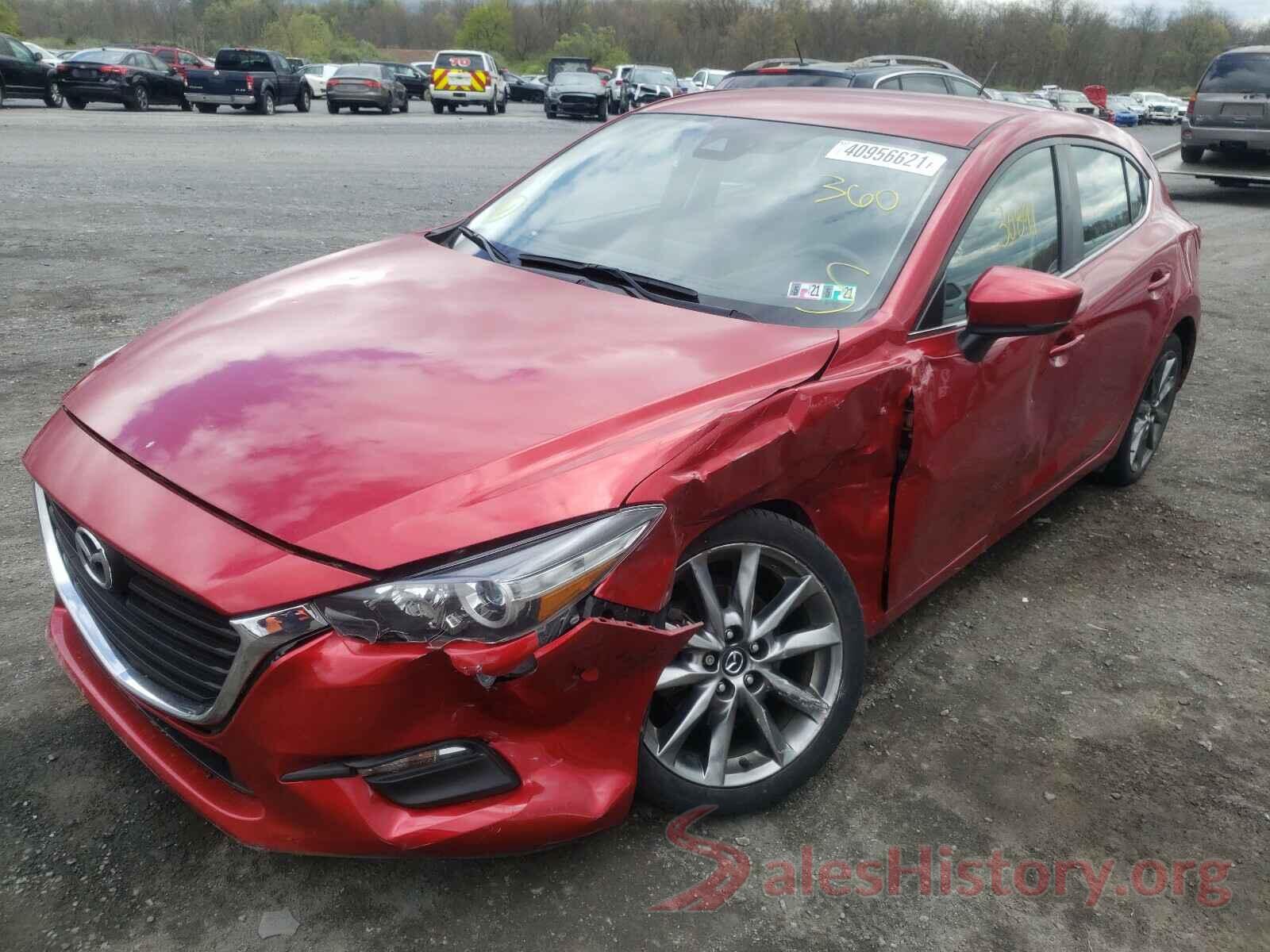 3MZBN1L34JM177815 2018 MAZDA 3