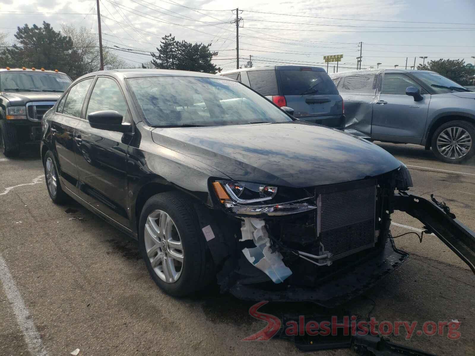 3VW2B7AJ3JM240917 2018 VOLKSWAGEN JETTA