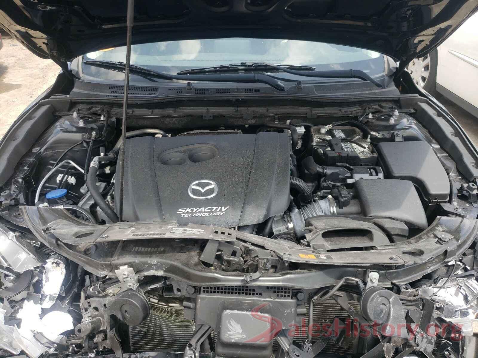 3MZBN1U76JM238485 2018 MAZDA 3