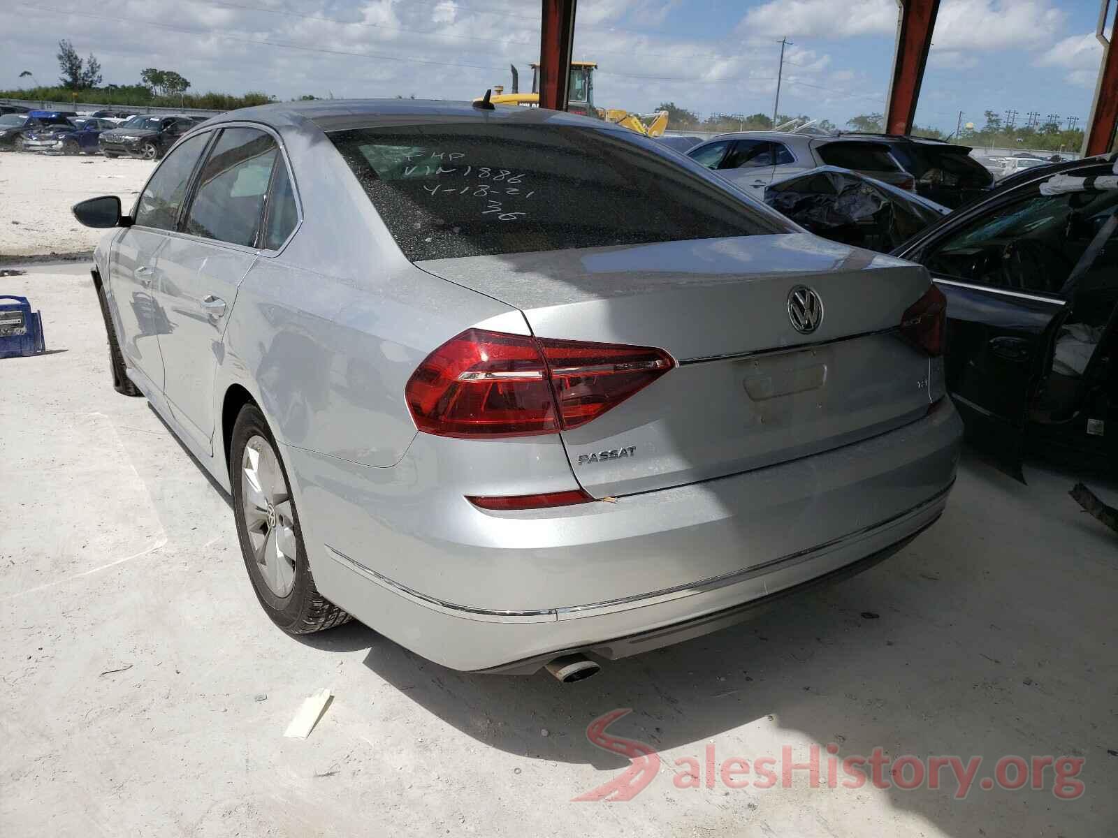 1VWAT7A31HC041886 2017 VOLKSWAGEN PASSAT