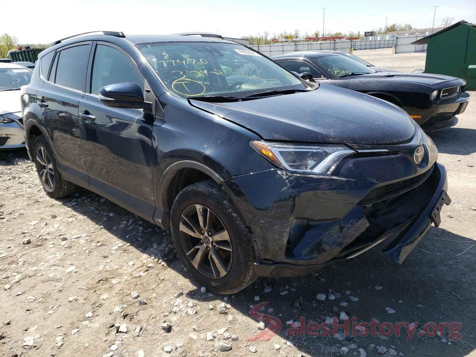 2T3RFREV2JW706009 2018 TOYOTA RAV4