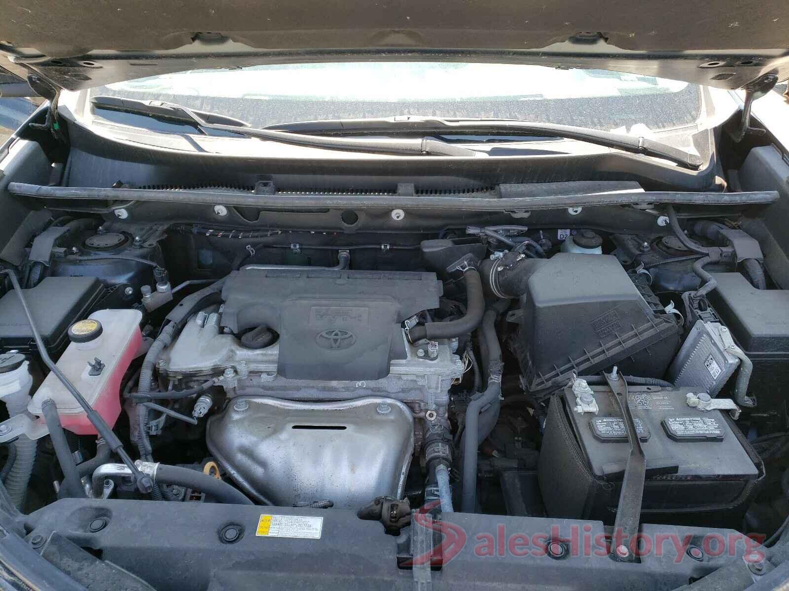 2T3RFREV2JW706009 2018 TOYOTA RAV4