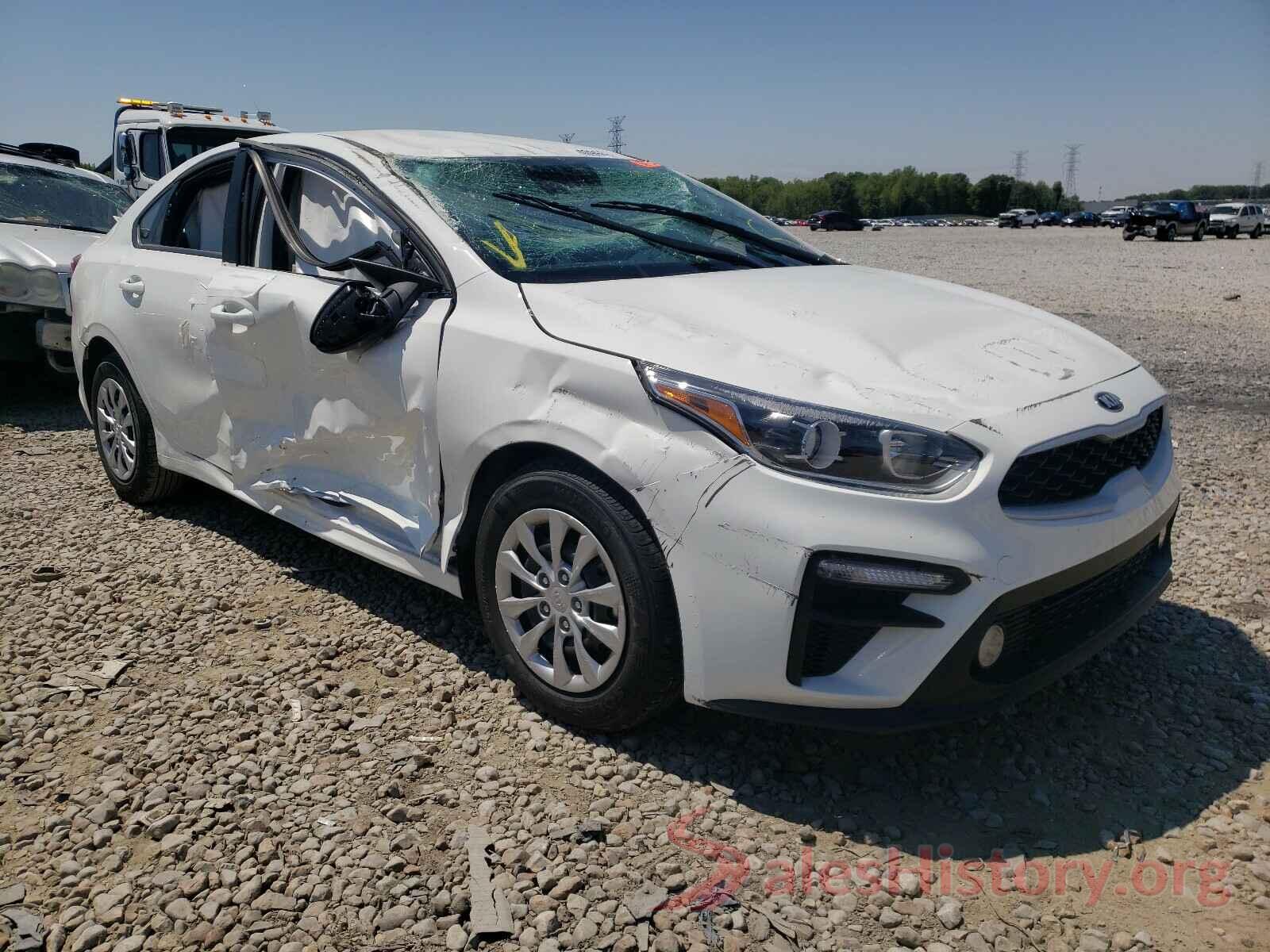 3KPF24AD9ME327930 2021 KIA FORTE