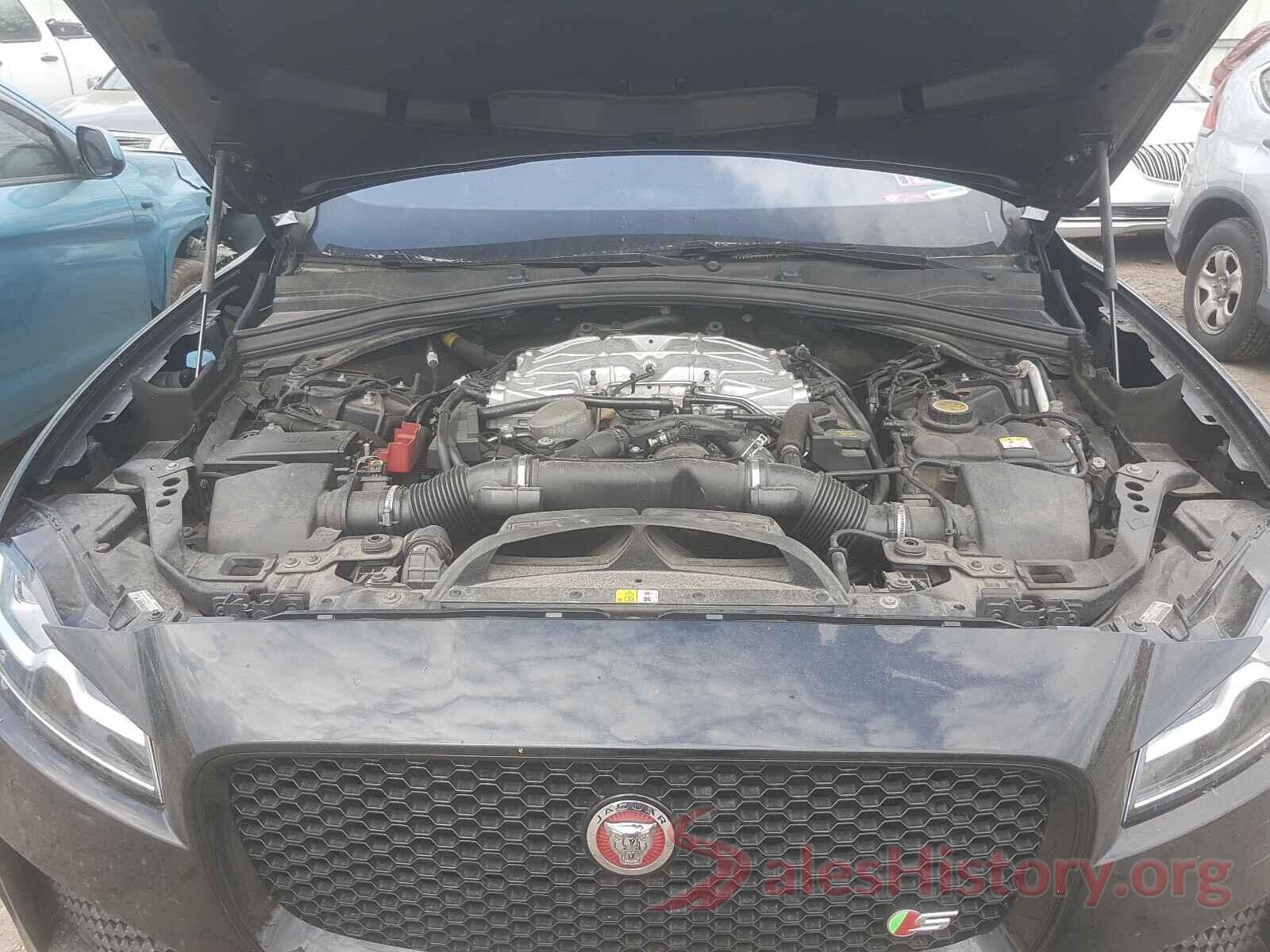 SADCM2BV8HA080521 2017 JAGUAR F-PACE